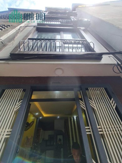 Bán nhà Đường Bưởi,1 nhà là ra phố,ngõ thông xe ba gác chạy qua nhà,kinh doanh,30m,5tầng,mt:3,6m