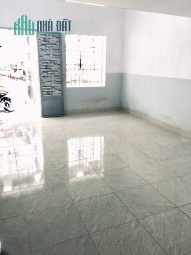 Nhà thuê 2 mặt hẻm 290 Dương Bá Trạc P1Q8 - Giá : 7.5 Triệu
