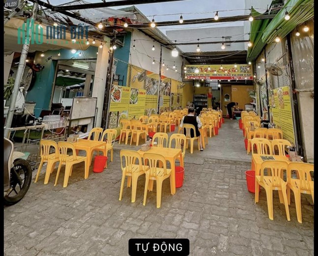 CẦN SANG MẶT BẰNG ĐÃ XÂY DỰNG TRÊN ĐẤT TRỐNG