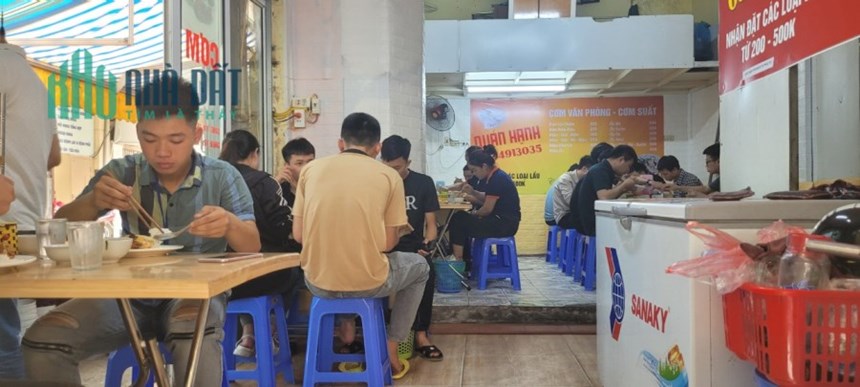 CẦN SANG NHƯỢNG CỬA HÀNG BÚN VÀ CƠM VĂN PHÒNG