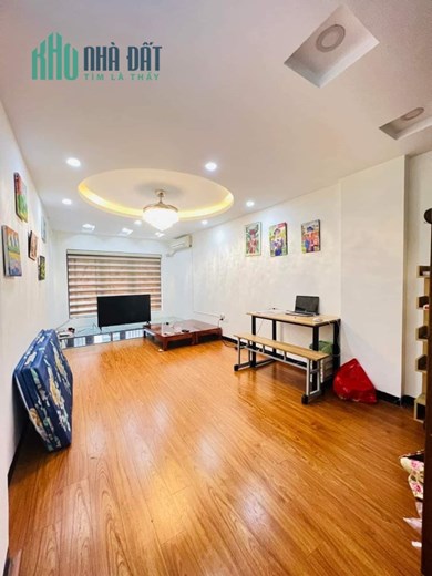 Bán nhà mới đẹp Chính Kinh Thanh Xuân 30m 6 tầng ngay sát ô tô tránh 4.5 tỷ