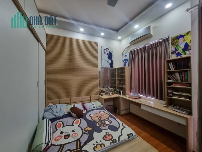 +Ngộp Bank Bán Gấp Nhà 1 sẹc ngắn Gò Dầu Tân Phú 56m2 Ngang Đẹp 4.5m Trệt lầu HXH Giá 3 tỷ xx
