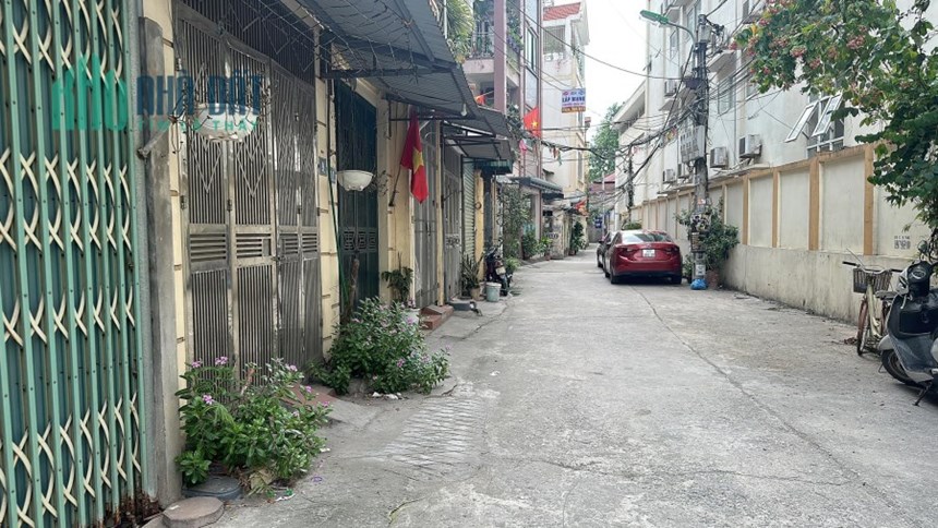 NHÀ MỚI SÀI ĐỒNG, LONG BIÊN, 70M X 4 TẦNG, MT 5.6M, NGÕ Ô TÔ, 5 TỶ NHỈNH