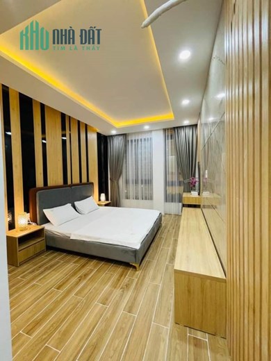 SIÊU PHẨM NHÀ PHỐ XÂY MỚI 100% SAU CĂN MẶT TIỀN ĐƯỜNG SỐ 4 P.11 GÒ VẤP