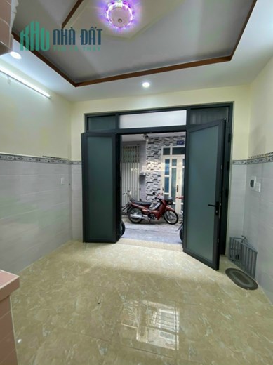 Bán nhà xay mới 3 lầu gần chợ bình thới quận 11