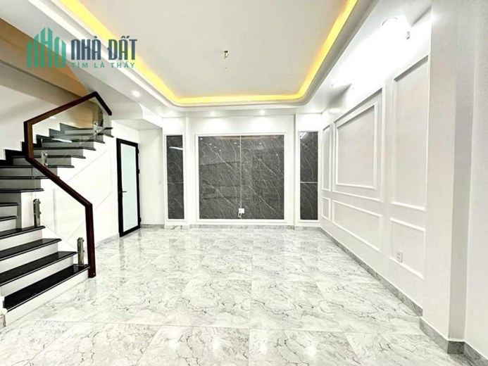 chính chủ cần bán nhà mặt phố Quận 12