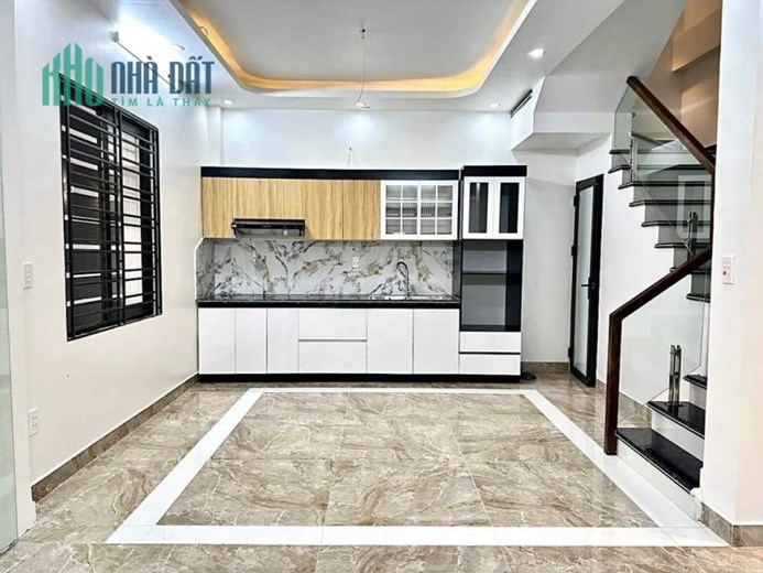 chính chủ cần bán nhà mặt phố Quận 12