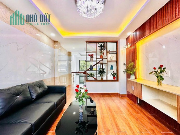 Nhà đẹp 5 tầng 40m2 toàn bộ nội thất hẻm xe hơi siêu rẻ nhất gò vấp