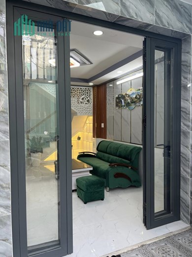 2.4 TỶ NHÀ HUỲNH TẤN PHÁT ĐỦ NỘI THẤT