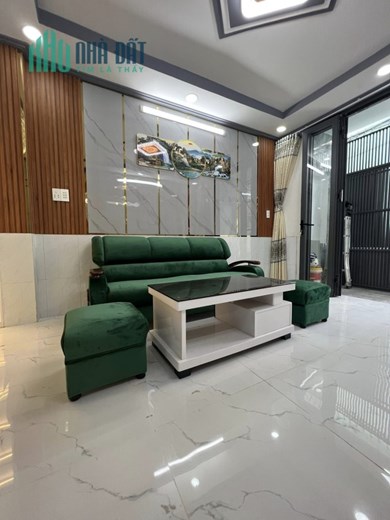 2.4 TỶ NHÀ HUỲNH TẤN PHÁT ĐỦ NỘI THẤT