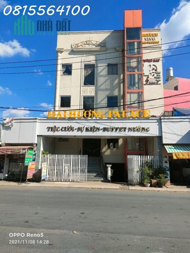 Cho thuê nhà mặt phố dài 15 m mặt đường Trần Phú quận 5 TPHCM - dtkv16x10 trệt 3 lầu - hợp làm