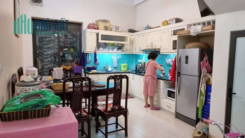 Nhà đẹp mới Bồ Đề phố, Long Biên, ô tô thông thoáng, vuông vắn, gần chợ, 62m2x4t, 7 tỷ 6
