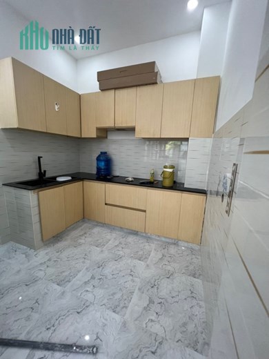 Bán nhà mới gần Lê Văn Quới Bình Tân 40m2 3 tầng BTCT HXH chỉ nhỉnh 4 tỷ