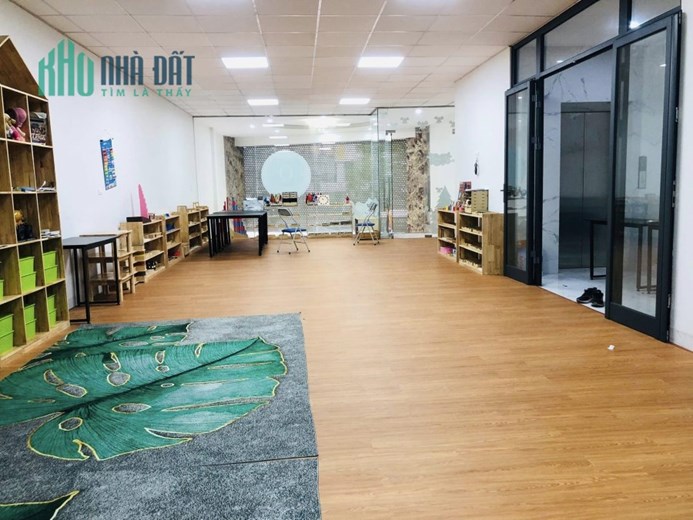 BÁN NHÀ MẶT PHỐ NGUYỄN VĂN CỪ 7 TẦNG HẦM ĐỂ XE THANG MÁY MẶT TIỀN RỘNG CHO THUÊ DÒNG TIỀN 120