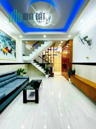 Bán Nhà HIẾM, HXH Trần Xuân Soạn, 5m ra mặt tiền, nhà mới full nội thất, nhỉnh 4 tỷ, Tân Hưng, Quận