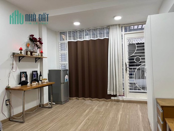 Chủ Định Cư Bán Gấp nhà Xô Viết Nghệ Tỉnh Bình Thạnh 43m2.Lh Công 0909048***