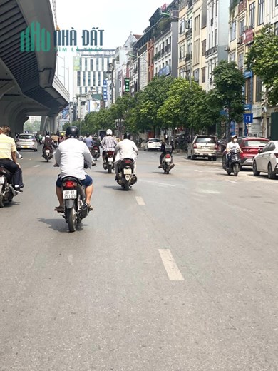 Cần bán gấp lô đất giá cắt lỗ, Trường Chinh- Thanh Xuân- 110m-chỉ 20 tỷ- Phù hợp xây tòa văn phòng