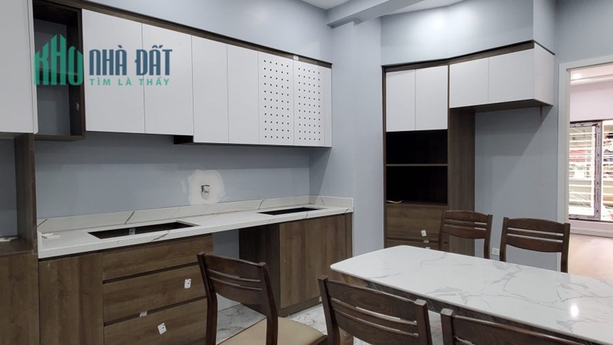 Bán nhà 66m2 ngõ 32 An Dương, Tây Hồ Gara 2 Ô tô 7 chỗ tránh Mặt tiền rộng Kinh doanh bất chấp 9.6