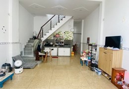 Bán nhà  75m2, 2 tầng hẻm ô tô sát mặt tiền Đỗ Xuân Hợp quận 9. Chỉ 5 tỷ