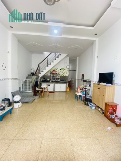 Bán nhà  75m2, 2 tầng hẻm ô tô sát mặt tiền Đỗ Xuân Hợp quận 9. Chỉ 5 tỷ