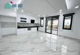 Bán tòa nhà văn phòng hiện đại tại Hoàng Ngân - 91m2, 9 tầng, thang máy, giá cắt lỗ rẻ chỉ 42 tỷ