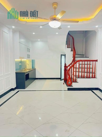 Bán nhà cách ô tô đỗ 30m Phố Lụa, Vạn Phúc, Hà đông 32m, 4 tầng, chỉ 3,58 tỷ. lh 0962780005