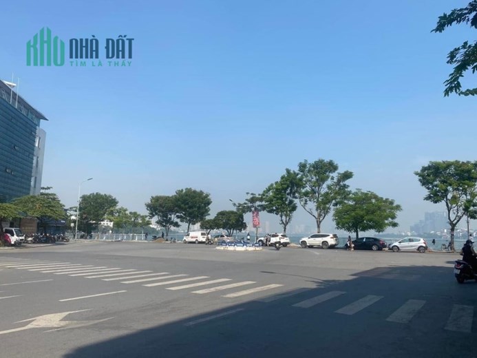 bán nhà C4 Văn Cao-Ba Đình 176m, mặt tiền 9.5m, ôtô tránh