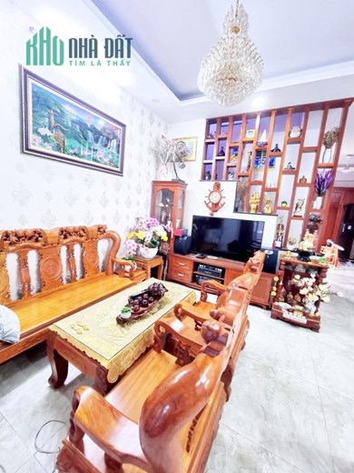 Bán nhà Phường Tam Bình, Lô góc, 145m2, 4 tầng, giá chỉ 9,8 tỷ.