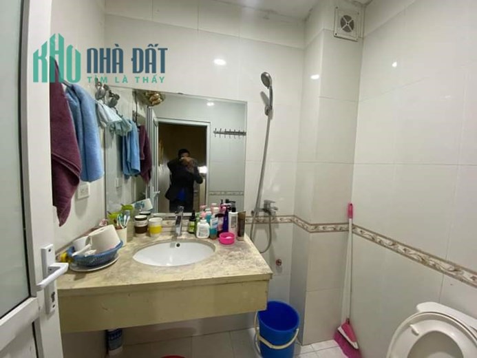 Bán nhà 60m2, phố Trần Quốc Hoàn, Cầu Giấy, oto, KD, MT rộng, 12.89 tỷ, thuy8pq