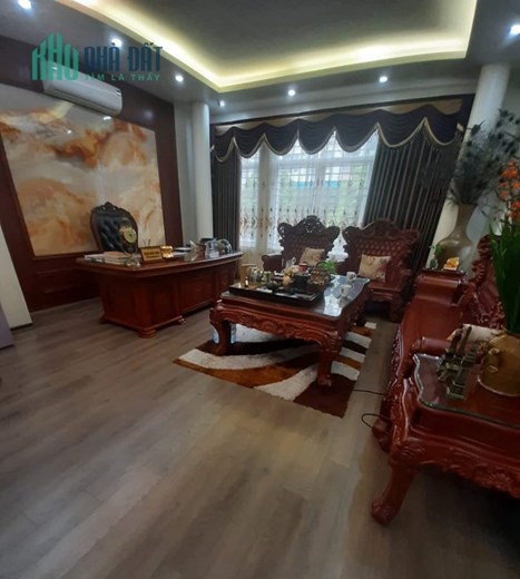 Liền kề KĐT Văn Khê gần trường quốc tế, MT rộng 5m, 83m2x5T chỉ 10.89 tỷ. LH 0989.62.6116