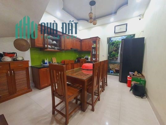 Bán nhà Mỗ Lao, quận Hà Đông. Phân Lô, vỉa hè, kinh doanh văn phòng, hiệu thuốc, phòng khám nail...