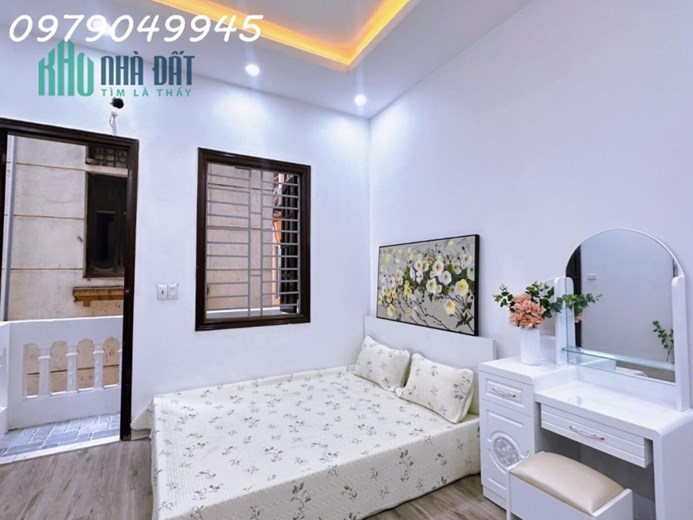 BÁN CCMN PHÁO ĐÀI LÁNG,46M2X5T,9PHONG KHÉP KÍN,45 TRIÊU/THÁNG, 5.8 TỶ