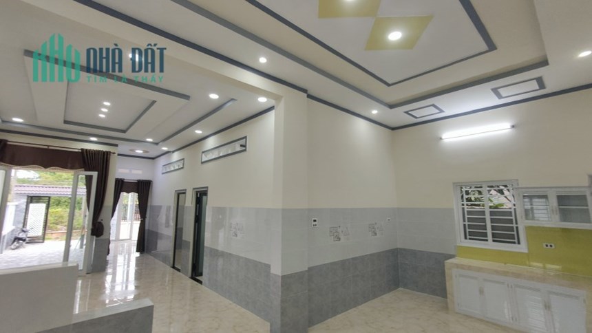 Bán Nhà Mái Thái Gần Chùa Toà Thánh - Tận Hưởng Sự Thanh Bình Và Linh Thiêng
