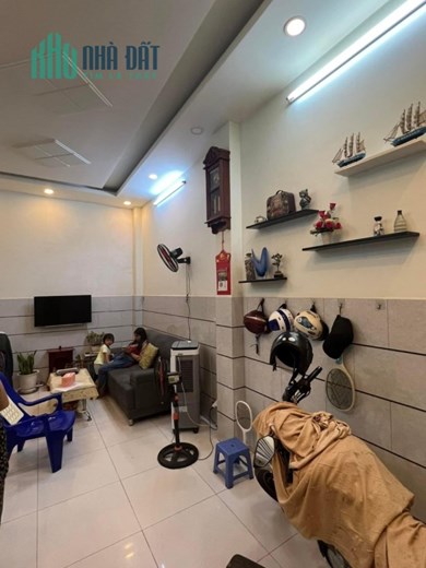 Bán nhà mới đẹp Lê Văn Quới Bình Tân 4 tầng BTCT HXH 44m2 4PN chỉ nhỉnh 4 tỷ