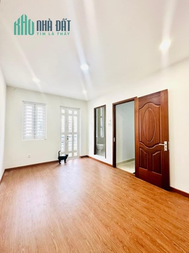 Nhà Phú Nhuận, ĐẶNG VĂN NGỮ, HXH, 63m2, 4 tầng