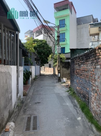 LÔ ĐẤT THẠCH BÀN  -  NGÕ Ô TÔ THÔNG CÁC HƯỚNG – XÂY NHÀ HOẶC CHIA LÔ ĐẦU TƯ HỢP LÝ