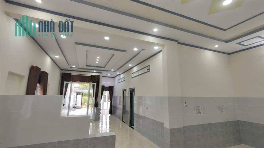 Nhà Mái Thái Gần Chùa Toà Thánh - Kết Hợp Hương Linh Và Tiện Nghi Hiện Đại