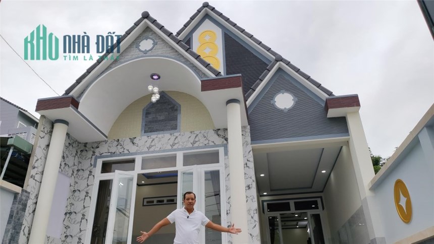 Nhà Mái Thái Gần Chùa Toà Thánh - Kết Hợp Hương Linh Và Tiện Nghi Hiện Đại