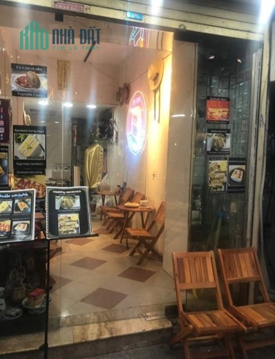 sang nhượng mặt bằng hiện tại tại 14 Hàng cá Hoàn Kiếm Hà Nội