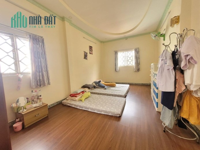 SÁT 5TỶ–3/2 Quận 10- 2Tầng-45m2-HXH Gần Mặt Tiền Mới Đẹp, DỌN VÀO Ờ NGAY.