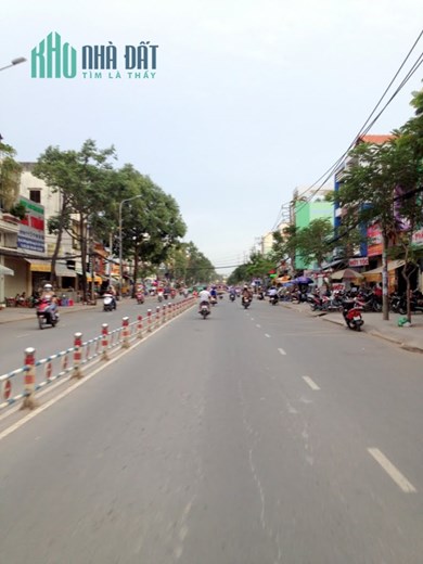 Chính Chủ Cần Cho Thuê Lô Đất Mặt Tiền Vị Trí Đẹp Tại Tp Hồ Chí Minh Quận 6