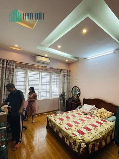 SIÊU HIẾM - PHẠM VĂN ĐỒNG 89.7M - 5 TẦNG 6PN - GẦN PHỐ, ĐẦU TƯ 7.2TỶ