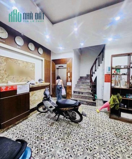 Bán Khách sạn Phố Trần Duy Hưng 110m2 6 tầng thang máy 23p 100tr/tháng giá 22 tỷ