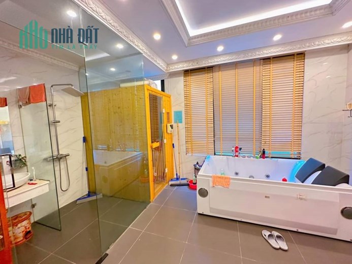 GIÁP TÂY HỒ - CẦU GIẤY - BA ĐÌNH. LIỀN KỀ 90M2, 5 TẦNG 1 HẦM, MẶT TIỀN SIÊU RỘNG.