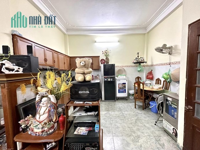Bán nhà đẹp, khang trang, nở hậu Phố Vọng Hai Bà Trưng 67 mx 4 tầng 5.8 tỷ