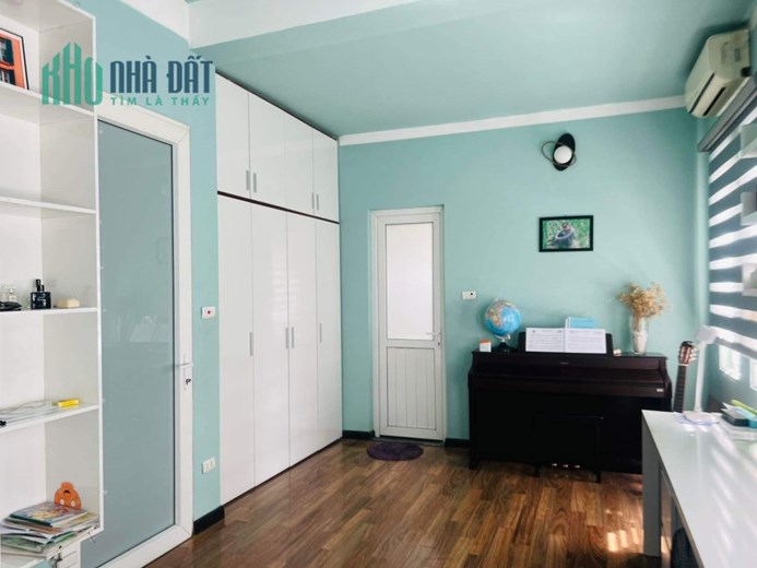 Bán nhà đẹp dân trí cao Trường Chinh Thanh Xuân 36mx6 tầng 5m ra phố 5.5 tỷ