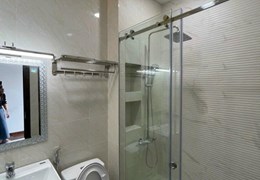 Bán nhà mặt tiền Trường Chinh Quận 12 DT 80m2 ngang 4m xây 4 tầng BTCT đẹp 13.9 tỷ TL