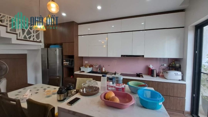 Bán ngôi nhà 66m2 phố Âu Cơ, Tây Hồ Dân xây 5 ngủ 2 Ô tô tránh 20m 5.1 Tỷ