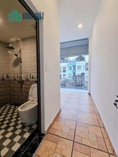 Bán nhà 66m2 phố Âu Cơ, Tây Hồ Chủ tự xây 5 ngủ Ngõ 2 Ô tô tránh 20m 5.2 Tỷ