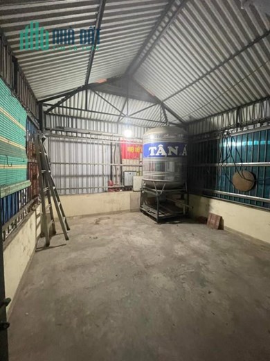 Cho thuê nhà nguyên căn Hoàng Quốc Việt 45m2, 4T, mt4.5m, 4 ngủ, đủ nội thất, 13 tr.